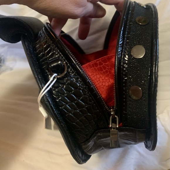 Hammitt NWT Gregory Half Pipe Crossbody/Clutch in Black Crock w/Dust Bag - Picture 4 of 6